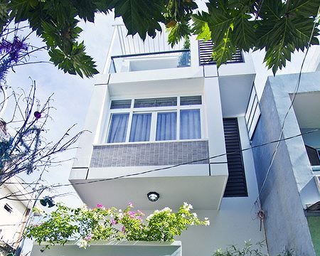 Nhà ống 3 tầng 1 tỷ đồng tuyệt đẹp, phù hợp gia đình trẻ